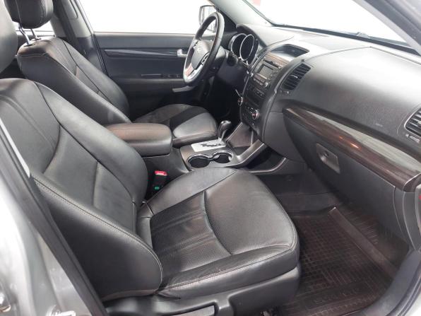 Kia Sorento II с пробегом 2011 года, цена 1 450 000 рублей, 165000 км, внедорожник, Автокод Объявления