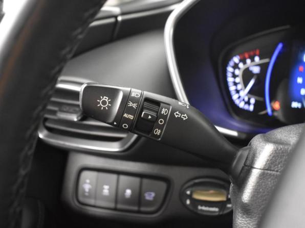 Hyundai Santa Fe IV с пробегом 2019 года, цена 2 699 900 рублей, 142241 км, внедорожник, Автокод Объявления