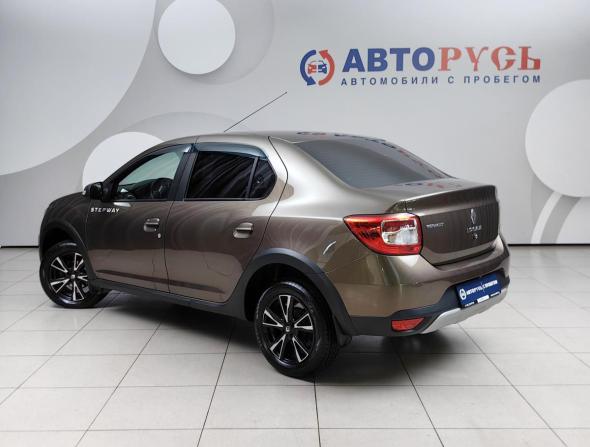 Renault Logan II Рестайлинг с пробегом 2019 года, цена 1 145 000 рублей, 102000 км, седан, Автокод Объявления