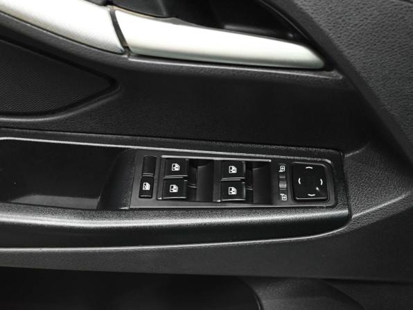 Lada (ВАЗ) Vesta I с пробегом 2021 года, цена 930 000 рублей, 112594 км, седан, Автокод Объявления