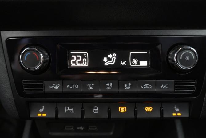 Volkswagen Polo VI с пробегом 2021 года, цена 1 749 000 рублей, 105060 км, лифтбек, Автокод Объявления