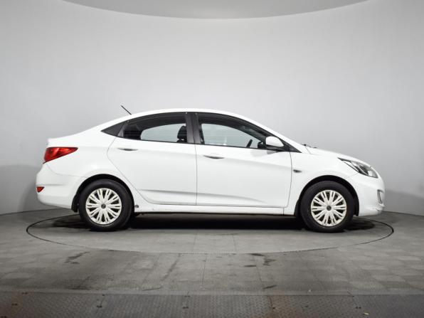 Hyundai Solaris I с пробегом 2011 года, цена 647 900 рублей, 195790 км, седан, Автокод Объявления