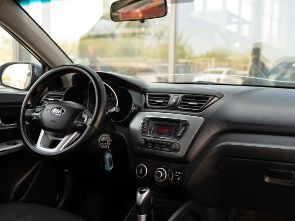 Kia Rio III с пробегом 2015 года, цена 900 000 рублей, 245948 км, хэтчбек, Автокод Объявления