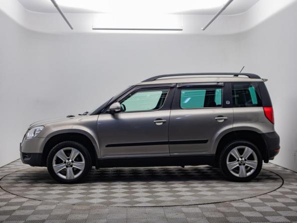 Skoda Yeti I с пробегом 2012 года, цена 720 000 рублей, 235846 км, внедорожник, Автокод Объявления