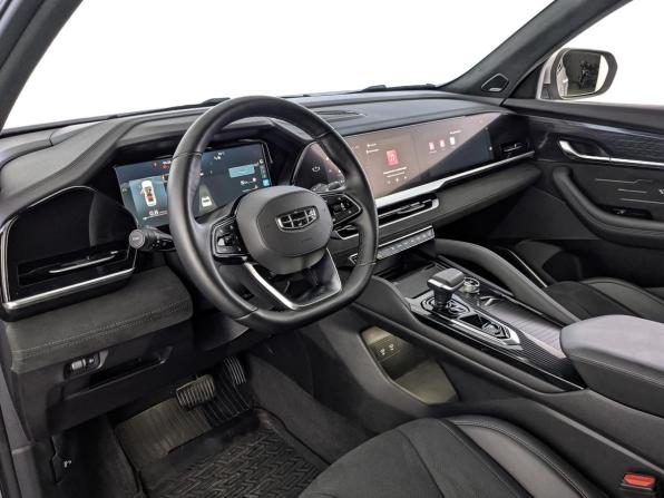 Geely Monjaro I с пробегом 2025 года, цена 3 775 000 рублей, 33000 км, внедорожник, Автокод Объявления