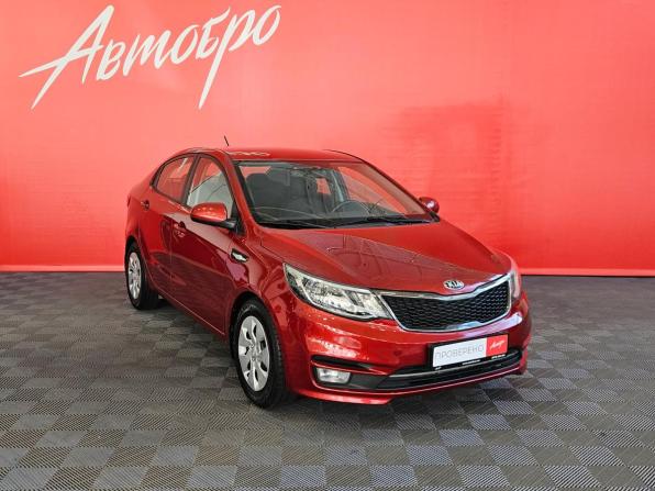Kia Rio III Рестайлинг с пробегом 2017 года, цена 1 049 000 рублей, 149000 км, седан, Автокод Объявления