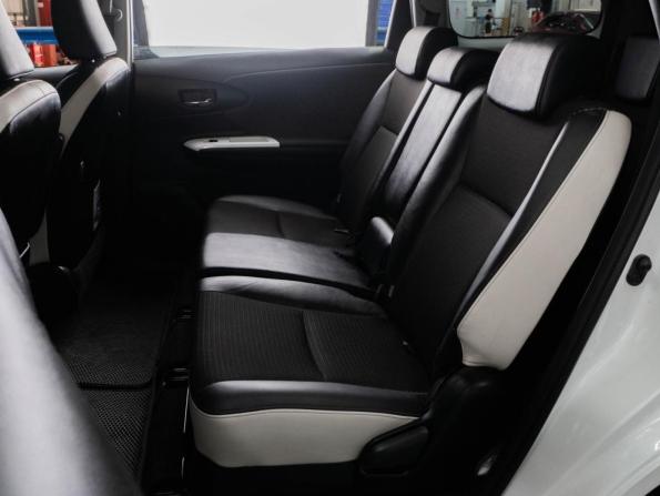 Toyota Wish II с пробегом 2012 года, цена 1 320 000 рублей, 184647 км, минивэн, Автокод Объявления