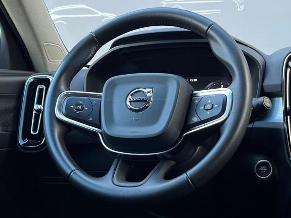 Volvo XC40 I с пробегом 2018 года, цена 2 873 200 рублей, 120697 км, внедорожник, Автокод Объявления