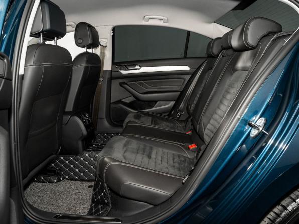 Volkswagen Passat B8 Рестайлинг с пробегом 2021 года, цена 2 089 500 рублей, 52961 км, седан, Автокод Объявления