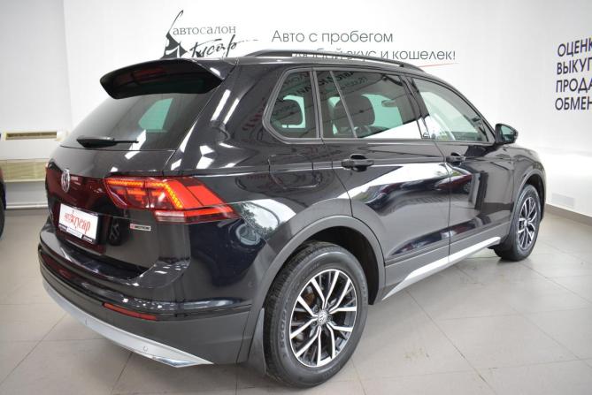 Volkswagen Tiguan II с пробегом 2019 года, цена 2 599 000 рублей, 155000 км, внедорожник, Автокод Объявления