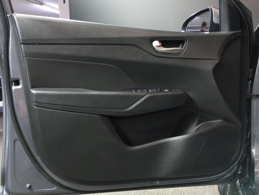 Hyundai Solaris II Уфа  - изображение 17