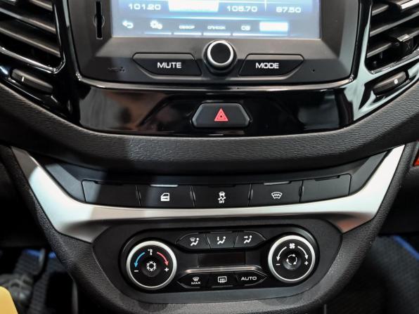 Lada (ВАЗ) Vesta I с пробегом 2019 года, цена 1 030 000 рублей, 93613 км, универсал, Автокод Объявления