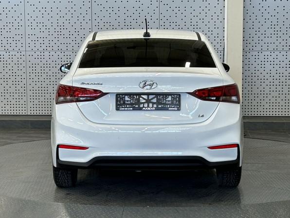 Hyundai Solaris II с пробегом 2017 года, цена 530 000 рублей, 100271 км, седан, Автокод Объявления