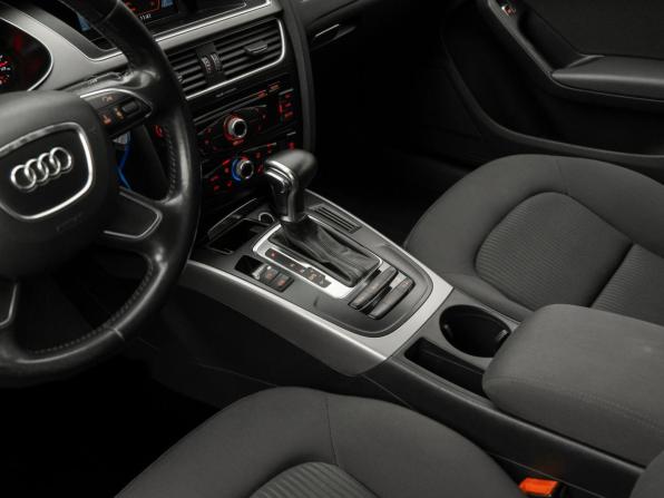 Audi A4 IV (B8) Рестайлинг с пробегом 2013 года, цена 1 180 000 рублей, 307003 км, седан, Автокод Объявления