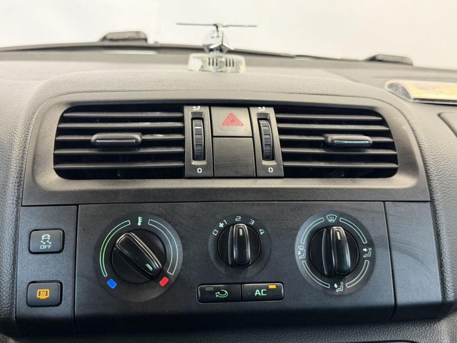 Skoda Roomster I Рестайлинг Псков  - изображение 14