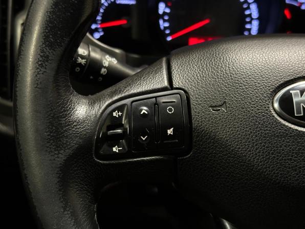 Kia Sportage III с пробегом 2013 года, цена 1 300 000 рублей, 267438 км, внедорожник, Автокод Объявления