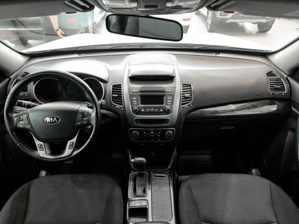 Kia Sorento II Рестайлинг с пробегом 2018 года, цена 1 910 000 рублей, 162000 км, внедорожник, Автокод Объявления