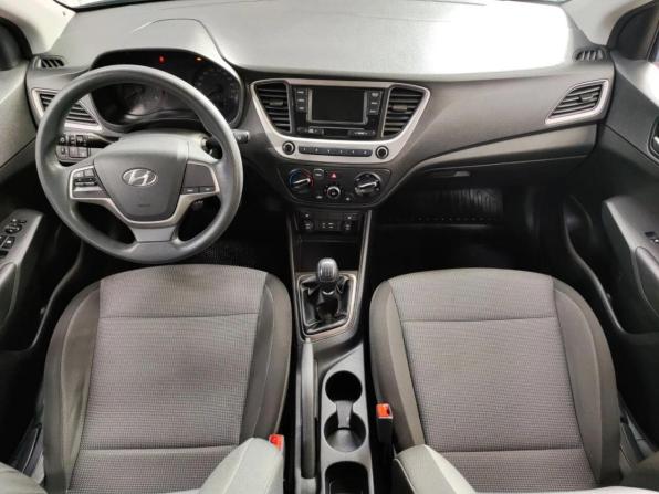 Hyundai Solaris II с пробегом 2018 года, цена 1 310 750 рублей, 89275 км, седан, Автокод Объявления