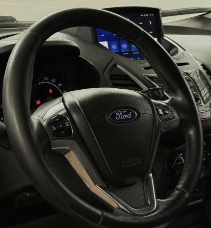 Ford EcoSport II с пробегом 2015 года, цена 1 100 000 рублей, 119476 км, внедорожник, Автокод Объявления