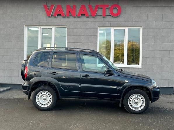 Chevrolet Niva I Рестайлинг с пробегом 2017 года, цена 640 000 рублей, 174416 км, внедорожник, Автокод Объявления