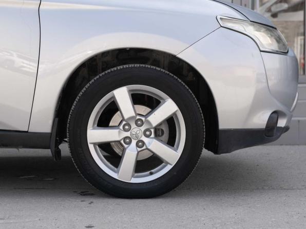 Mitsubishi Outlander III с пробегом 2012 года, цена 1 040 000 рублей, 134760 км, внедорожник, Автокод Объявления