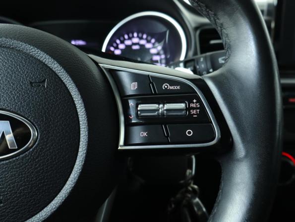 Kia Ceed III с пробегом 2020 года, цена 1 849 000 рублей, 61907 км, хэтчбек, Автокод Объявления