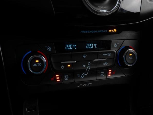 Ford Focus III Рестайлинг с пробегом 2017 года, цена 1 179 000 рублей, 136449 км, седан, Автокод Объявления