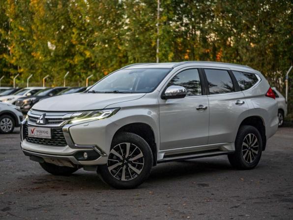 Mitsubishi Pajero Sport III с пробегом 2017 года, цена 2 420 000 рублей, 202911 км, внедорожник, Автокод Объявления