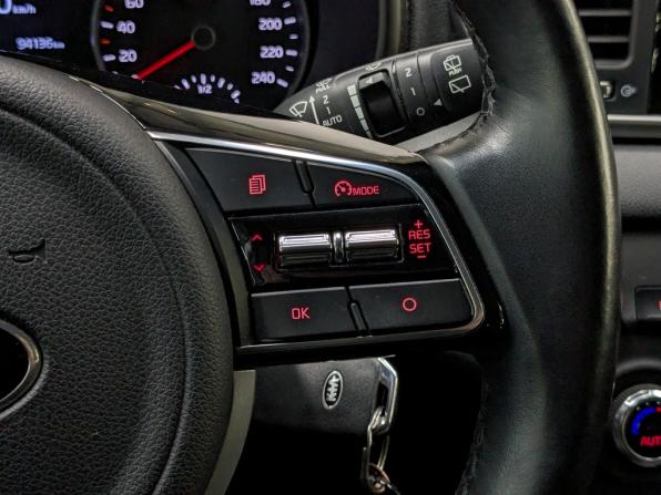 Kia Sportage IV Рестайлинг с пробегом 2021 года, цена 2 570 000 рублей, 94136 км, внедорожник, Автокод Объявления