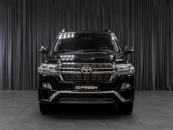 Toyota Land Cruiser 200 Series Рестайлинг 2 с пробегом 2019 года, цена 6 899 000 рублей, 141256 км, внедорожник, Автокод Объявления