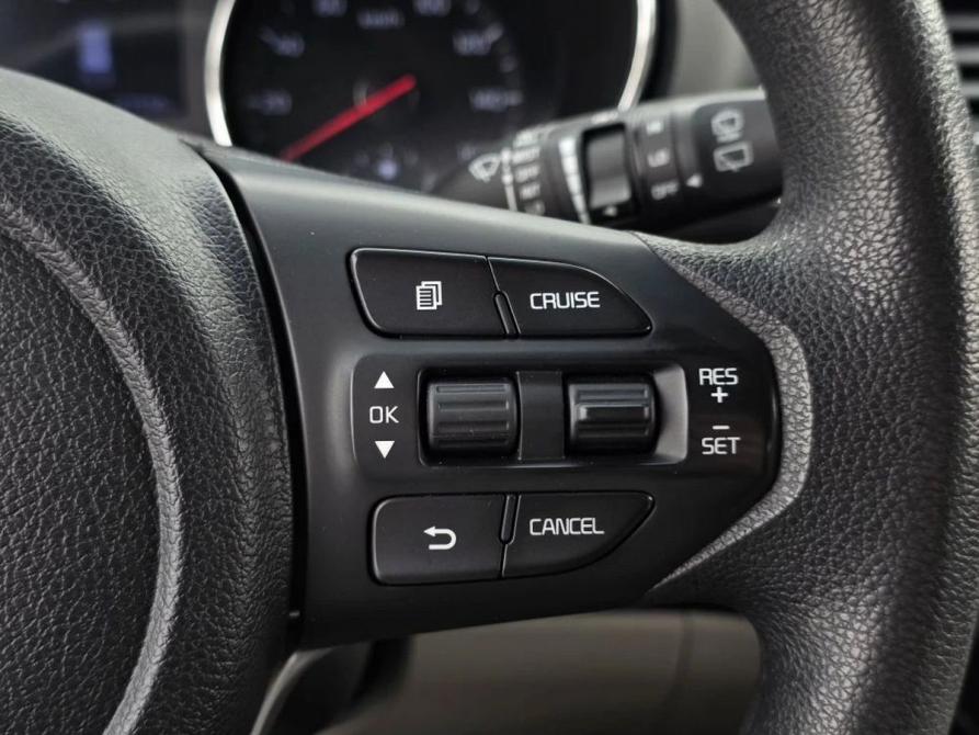 Kia Carnival III Санкт-Петербург  - изображение 12