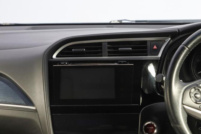 Honda Shuttle II с пробегом 2015 года, цена 1 259 000 рублей, 129012 км, универсал, Автокод Объявления