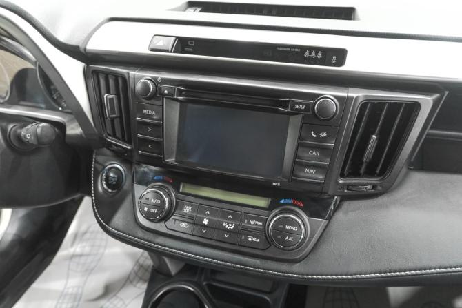 Toyota RAV4 IV (XA40) Рестайлинг с пробегом 2015 года, цена 2 429 000 рублей, 202000 км, внедорожник, Автокод Объявления