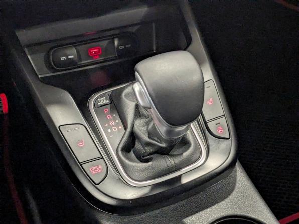 Kia Soul III с пробегом 2020 года, цена 1 990 000 рублей, 65242 км, хэтчбек, Автокод Объявления