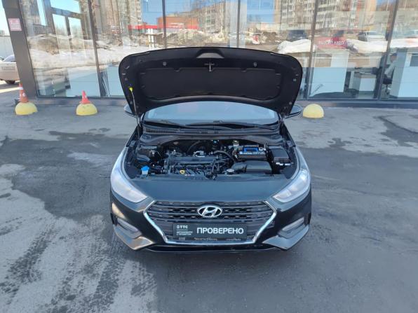 Hyundai Solaris II с пробегом 2018 года, цена 1 140 000 рублей, 98362 км, седан, Автокод Объявления