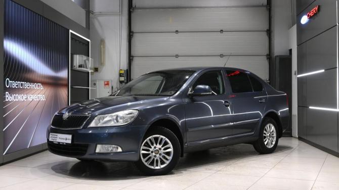 Skoda Octavia II (A5) Рестайлинг с пробегом 2009 года, цена 630 000 рублей, 262090 км, лифтбек, Автокод Объявления