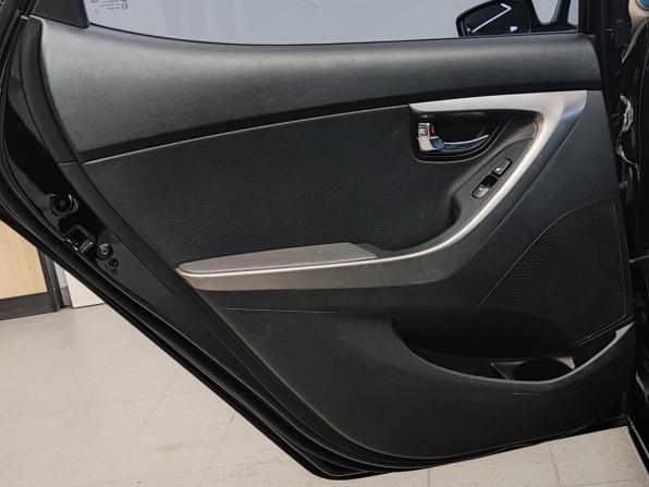 Hyundai Avante V с пробегом 2011 года, цена 1 090 000 рублей, 141942 км, седан, Автокод Объявления