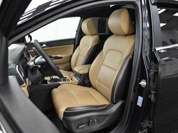 Kia Sportage IV с пробегом 2018 года, цена 1 799 000 рублей, 107000 км, внедорожник, Автокод Объявления