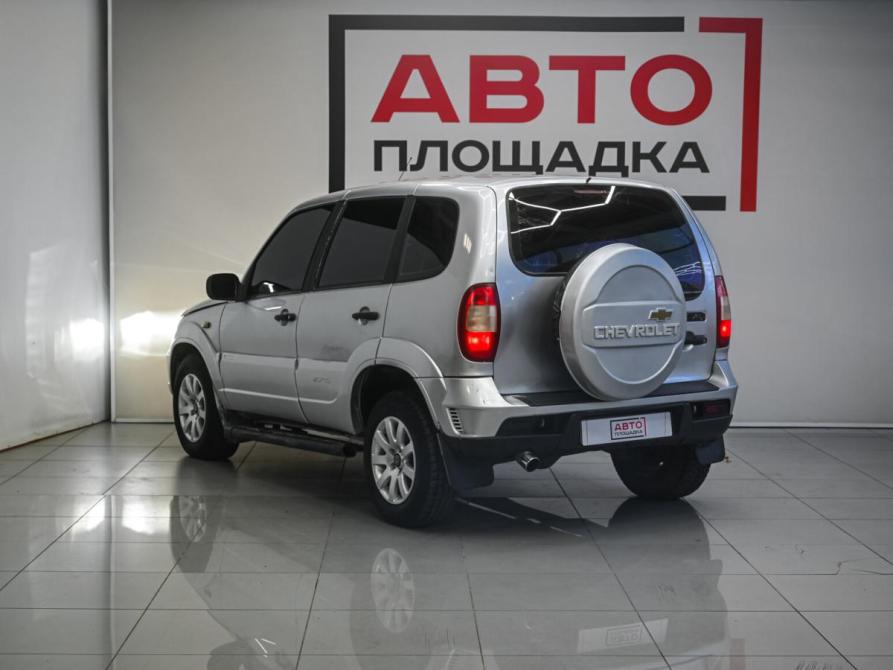 Chevrolet Niva I Челябинск  - изображение 6