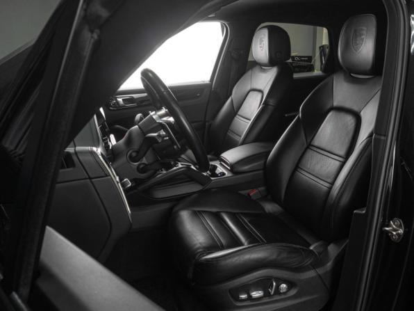 Porsche Cayenne III с пробегом 2018 года, цена 5 729 000 рублей, 133392 км, внедорожник, Автокод Объявления