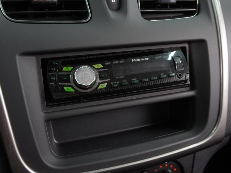 Renault Logan II Рестайлинг Воронеж  - изображение 12