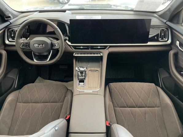 Geely Monjaro I Рестайлинг 2 с пробегом 2026 года, цена 4 195 000 рублей, 30 км, внедорожник, Автокод Объявления