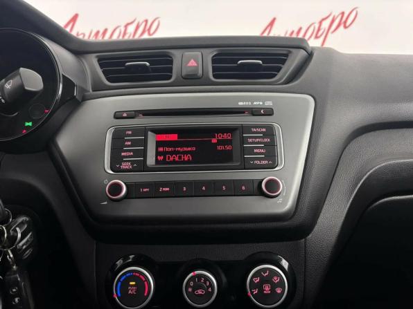 Kia Rio III Рестайлинг с пробегом 2015 года, цена 980 000 рублей, 130000 км, седан, Автокод Объявления