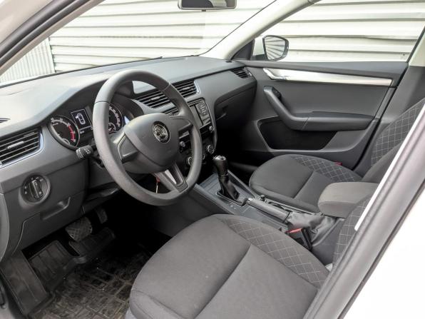 Skoda Octavia III (A7) Рестайлинг с пробегом 2020 года, цена 1 875 000 рублей, 65171 км, лифтбек, Автокод Объявления