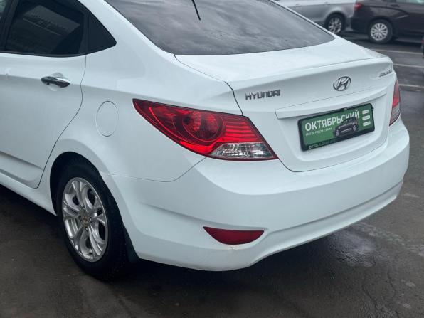Hyundai Solaris I с пробегом 2011 года, цена 649 000 рублей, 172525 км, седан, Автокод Объявления