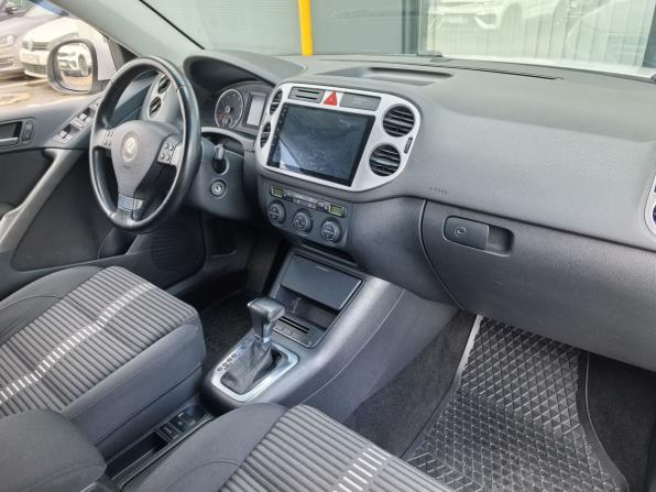 Volkswagen Tiguan I с пробегом 2009 года, цена 950 000 рублей, 226260 км, внедорожник, Автокод Объявления
