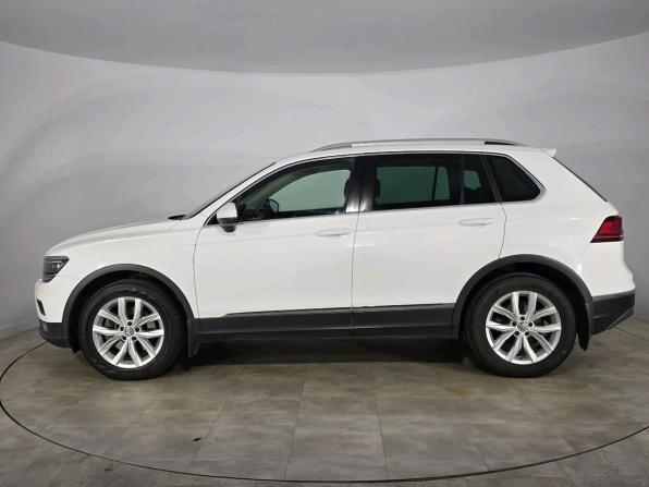 Volkswagen Tiguan II с пробегом 2018 года, цена 2 189 000 рублей, 176000 км, внедорожник, Автокод Объявления