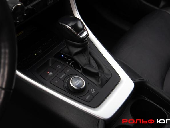 Toyota RAV4 V (XA50) с пробегом 2020 года, цена 3 248 000 рублей, 50100 км, внедорожник, Автокод Объявления