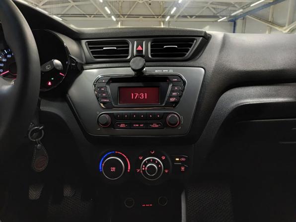 Kia Rio III с пробегом 2014 года, цена 825 000 рублей, 76572 км, хэтчбек, Автокод Объявления