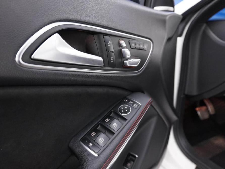 Mercedes-Benz CLA I (C117 X117) Рестайлинг Москва  - изображение 17